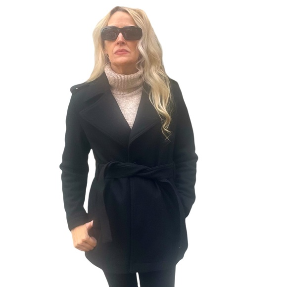 NWT! BANANA REPUBLIC Exaggerated Collar Wrap Coat in Black Sz Small - Picture 3 of 11